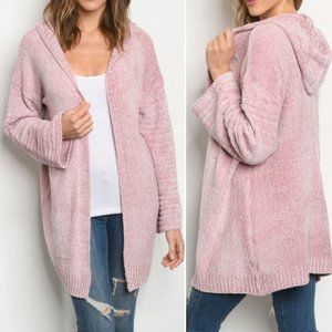 BLUSH CARDIGAN / SWEATER